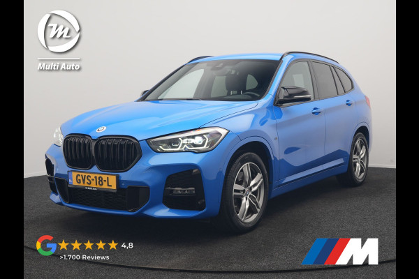BMW X1 sDrive20i M Sport 192pk Misano Blauw Metallic | Trekhaak Afn. | Sportstoelen Verwarmd | Navi Pro | Sfeerverlichting | Apple Carplay | Camera | LED Koplampen | 18"L.M | M Sportstuur | Cruise Control |