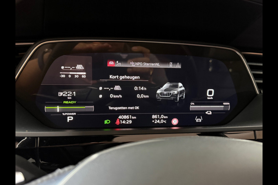 Audi e-tron 50 quattro S-line Black Edition | Pano| Matrix LED | 360° Topview | B&O Sound | City&Tour Pack | Tech. Select Pack