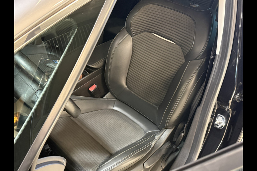 Renault Grand Scénic 1.3 TCe Intens 7p. | Apple Carplay | Trekhaak | Camera