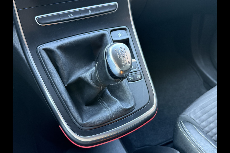 Renault Grand Scénic 1.3 TCe Intens 7p. | Apple Carplay | Trekhaak | Camera