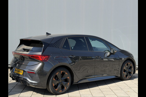 CUPRA Born BWJ 12-2021 | Adrenaline One 62 kWh | WARMTEPOMP | CLIMA | STOELVERW | 19'' LMV | CARPLAY | CAMERA A | NAVI