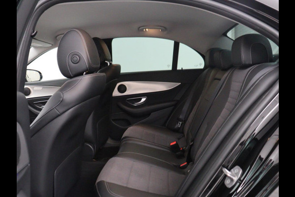 Mercedes-Benz E-Klasse 350 e Premium | Half leder | Stoel verwarming | Cruise control | Sfeerverlichting | Carplay | Navigatie | Camera | Park assist | Climate control