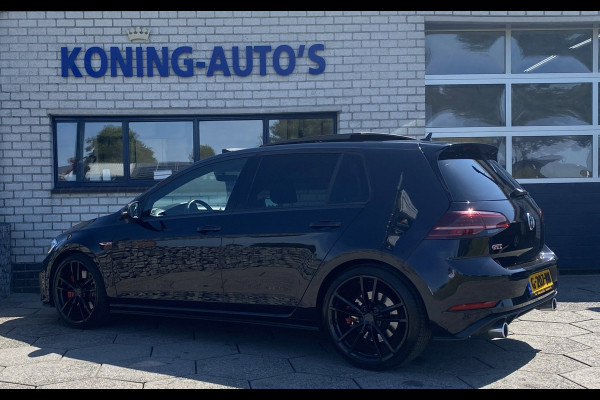 Volkswagen Golf 2.0 TSI GTI Perf./ Pano/ Virtual CP/ Dynamic lights/ Dynaudio/ Keyless/