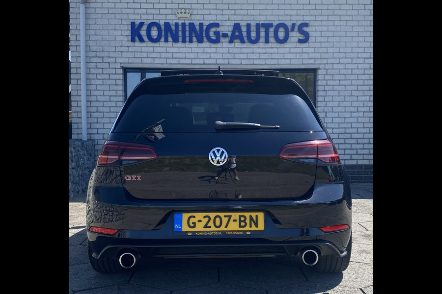 Volkswagen Golf 2.0 TSI GTI Perf./ Pano/ Virtual CP/ Dynamic lights/ Dynaudio/ Keyless/