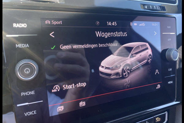 Volkswagen Golf 2.0 TSI GTI Perf./ Pano/ Virtual CP/ Dynamic lights/ Dynaudio/ Keyless/