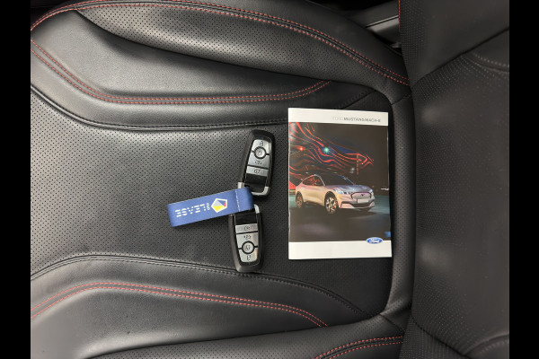 Ford Mustang Mach-E Extended First Edition AWD 98 kWh [3-Fase-11kW] (INCL-BTW) *PANO | LEATHER | FULL-LED | ADAPTIVE-CRUISE | DIGI-COCKPIT | BANG&OLUFSEN | MEMORY-PACK | KEYLESS | NAVI-FULLMAP | CARPLAY | HEATED-COMFORTSEATS | TOPVIEW | ADAPTIVE-CRUISE | PRIV