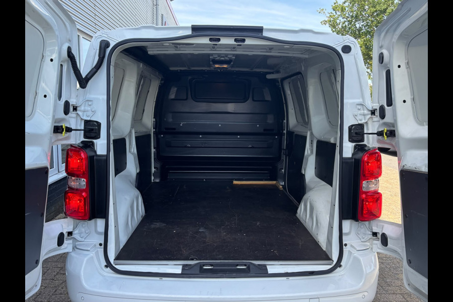 Opel Vivaro 2.0 CDTI L3H1 Innovation | Automaat | 360 Camera | 3 Zitplaatsen | Apple Carplay