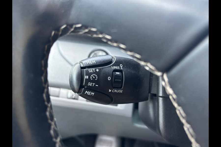 Opel Vivaro 2.0 CDTI L3H1 Innovation | Automaat | 360 Camera | 3 Zitplaatsen | Apple Carplay