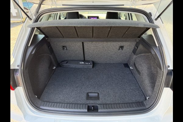 Seat Arona BWJ 2023 | 1.0TSI 96PK Style | CLIMA | CARPLAY | CRUISE | LED | NAVI | PDC |
