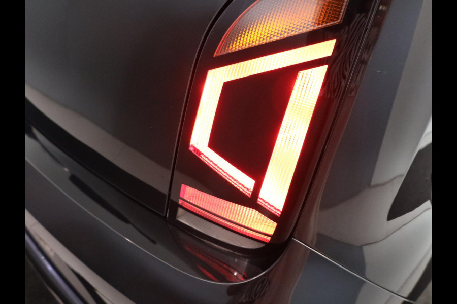 Volkswagen up! 1.0 BMT move up! 60 pk | Navigatie via App | Airco | Elektr. spiegels | DAB ontvanger |