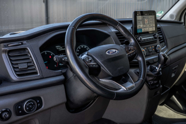 Ford Transit | L3H3 | 130Pk | Inrichting | 3-Zits | Camera | Cruise | PDC | Airco