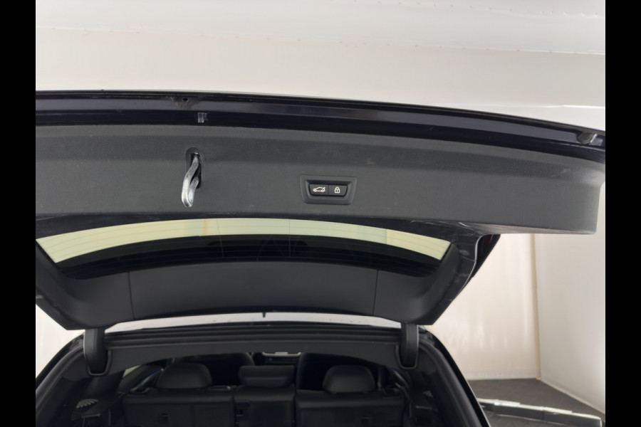 BMW iX3 High Executive 80 kWh [3-Fase-11kW] {Soh-100%} (INCL-BTW) Aut. *PANO | LEATHER | ADAPTIVE-CRUISE | FULL-LED | HARMAN/KARDON | BLIND-SPOT | DIGI-COCKPIT | HEATED-COMFORTSEATS | CAMERA | DAB+ | NAVI-FULLMAP | TOWABAR | 20''ALU*