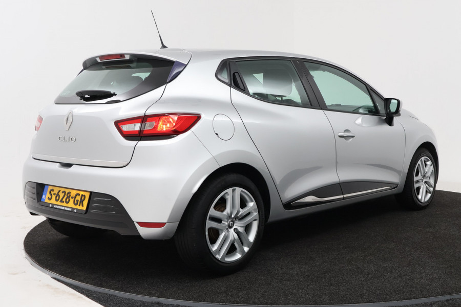 Renault Clio 0.9 TCe Zen (STOELVERWARMING, NAVIGATIE, MULTIMEDIA, LED, STUURBEDIENING)