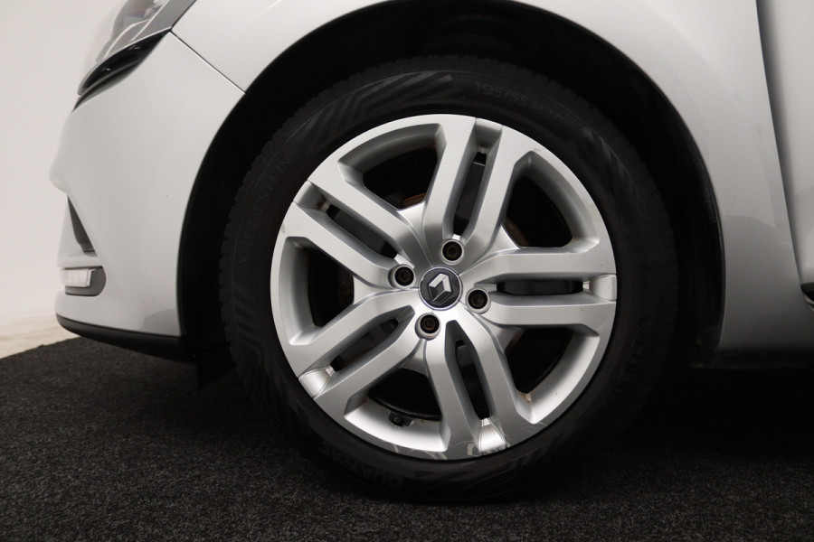 Renault Clio 0.9 TCe Zen (STOELVERWARMING, NAVIGATIE, MULTIMEDIA, LED, STUURBEDIENING)