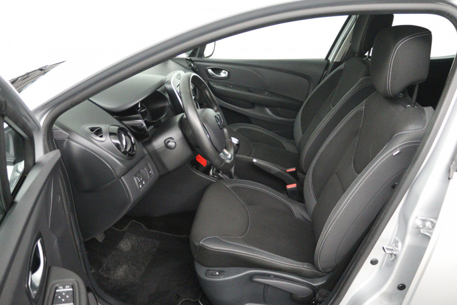 Renault Clio 0.9 TCe Zen (STOELVERWARMING, NAVIGATIE, MULTIMEDIA, LED, STUURBEDIENING)