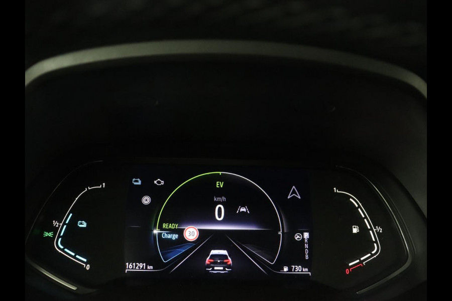 Renault Captur 1.6 E-Tech Hybrid 145 Business Zen | Trekhaak Stoelverwarming | Camera | Carplay | Navigatie | Full LED | Climate control | Bluetooth | Parkeerhulp | Cruise control | Dealer Onderhouden