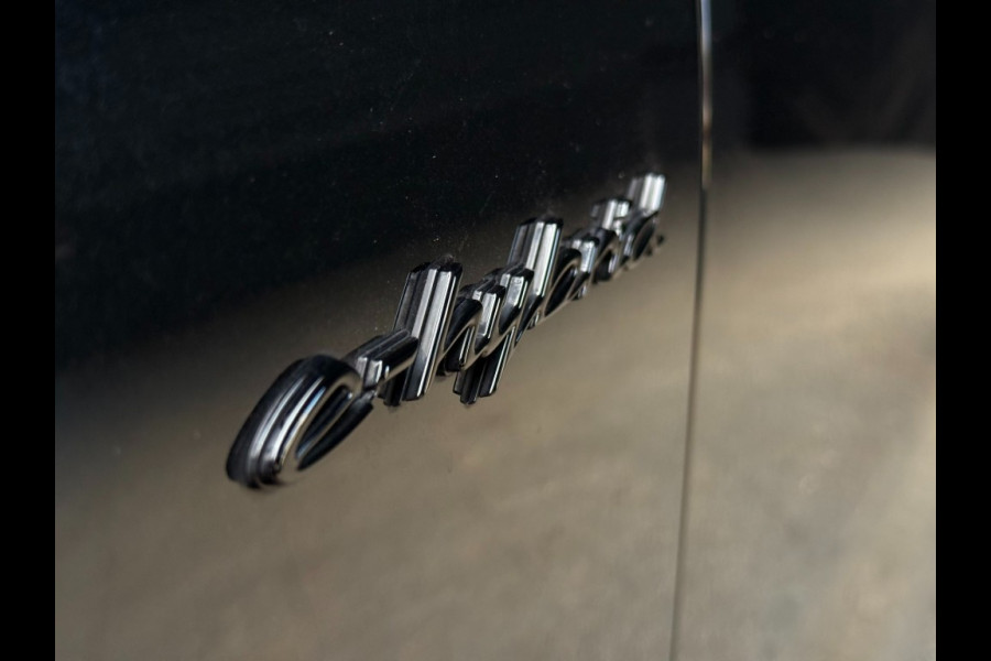 Porsche Cayenne Coupé Coupe E-Hybride Sport Design Black Edition Sport-chrono Pakket-Soft Close -Bose