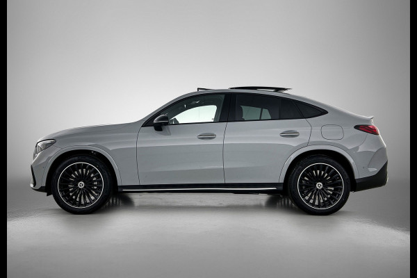 Mercedes-Benz GLC Coupé 400e 4MATIC Business Solution AMG | Premium Plus | Winterpakket | Techniekpakket | Nightpakket | Rijassistentiepakket Plus | Trekhaak | AMG spoiler | Panoramaschuifdak | Treeplanken in aluminiumlook | Middenconsole metaalstructuur | 20" multispaaks lichtmetalen AMG velgen |