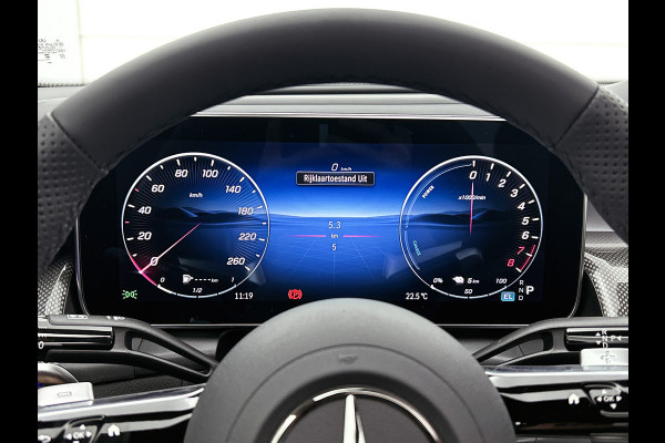 Mercedes-Benz GLC Coupé 400e 4MATIC Business Solution AMG | Premium Plus | Winterpakket | Techniekpakket | Nightpakket | Rijassistentiepakket Plus | Trekhaak | AMG spoiler | Panoramaschuifdak | Treeplanken in aluminiumlook | Middenconsole metaalstructuur | 20" multispaaks lichtmetalen AMG velgen |