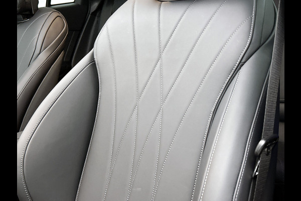 Mercedes-Benz GLC Coupé 400e 4MATIC Business Solution AMG | Premium Plus | Winterpakket | Techniekpakket | Nightpakket | Rijassistentiepakket Plus | Trekhaak | AMG spoiler | Panoramaschuifdak | Treeplanken in aluminiumlook | Middenconsole metaalstructuur | 20" multispaaks lichtmetalen AMG velgen |
