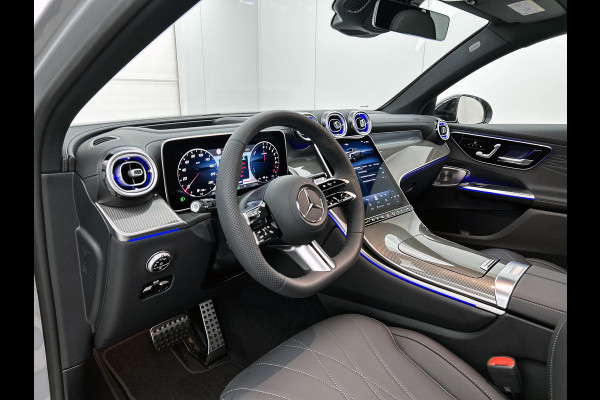 Mercedes-Benz GLC Coupé 400e 4MATIC Business Solution AMG | Premium Plus | Winterpakket | Techniekpakket | Nightpakket | Rijassistentiepakket Plus | Trekhaak | AMG spoiler | Panoramaschuifdak | Treeplanken in aluminiumlook | Middenconsole metaalstructuur | 20" multispaaks lichtmetalen AMG velgen |