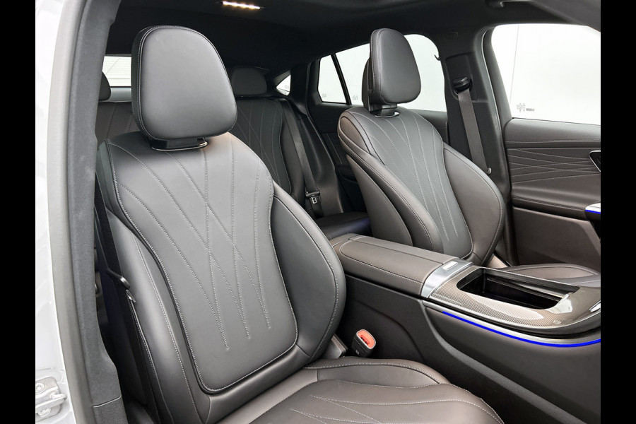 Mercedes-Benz GLC Coupé 400e 4MATIC Business Solution AMG | Premium Plus | Winterpakket | Techniekpakket | Nightpakket | Rijassistentiepakket Plus | Trekhaak | AMG spoiler | Panoramaschuifdak | Treeplanken in aluminiumlook | Middenconsole metaalstructuur | 20" multispaaks lichtmetalen AMG velgen |
