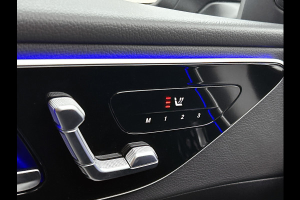 Mercedes-Benz C-Klasse 300 e Business Solution Luxury | Winterpakket | Parkeerpakket | Trekhaak | Panoramaschuifdak | Warmtewerend, donkergetint glas | GUARD 360° Plus |