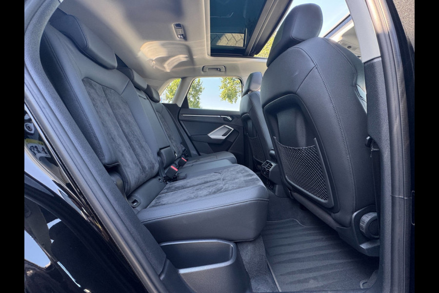 Audi Q3 45 TFSI e S edition SOH 98,13% / PANO / S-LINE / LEDER ALCANTARA / CAMERA / LED / VERWARMDE STOELEN / SPORTSTOELEN
