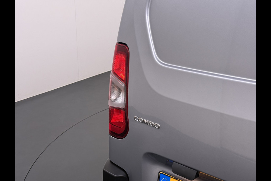 Opel Combo 1.5D L1H1 Edition 102PK! Navigatie, trekhaak, Cruise Control