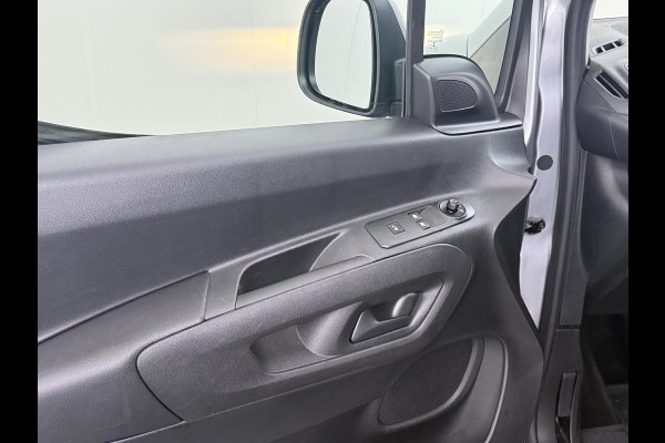 Opel Combo 1.5D L1H1 Edition 102PK! Navigatie, trekhaak, Cruise Control