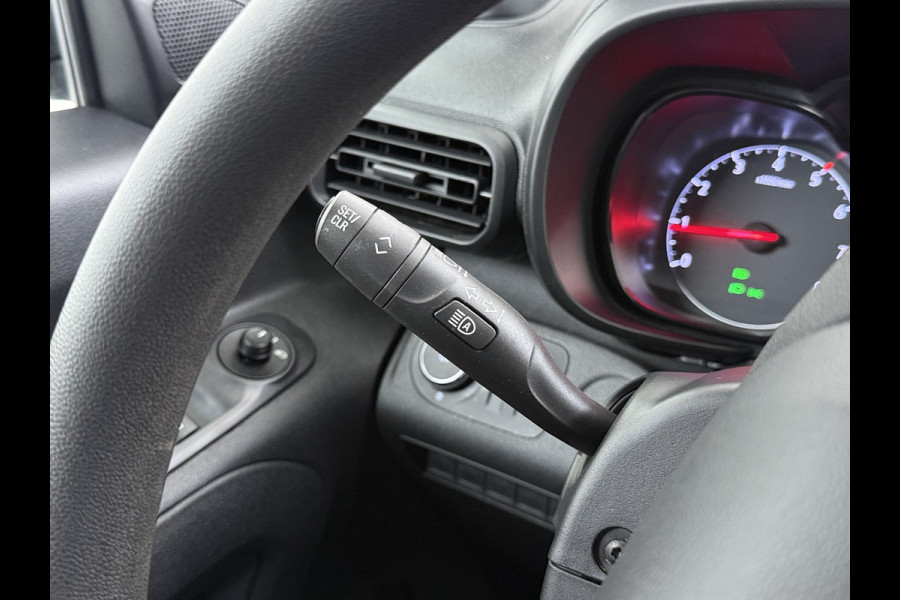 Opel Combo 1.5D L1H1 Edition 102PK! Navigatie, trekhaak, Cruise Control