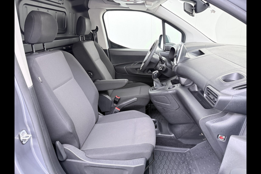 Opel Combo 1.5D L1H1 Edition 102PK! Navigatie, trekhaak, Cruise Control