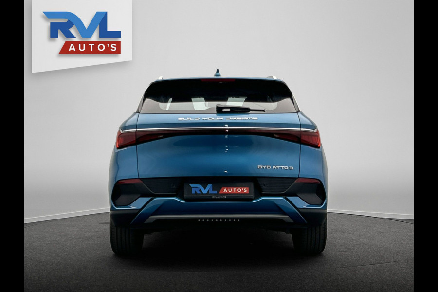BYD ATTO 3 Design 60 kWh |*55 STUKS* | 204 PK | Pano/dak | Adapt/Cruise/Control | Leder/Beige/Blauw | 360/Camera, Navigatie, BTW!!