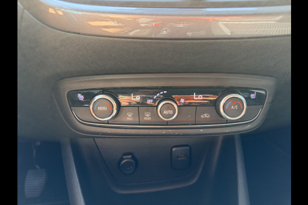 Opel Crossland X BWJ 2020 | 1.2 83PK Edition | TREKHAAK | CLIMA | STOEL&STUUR VERW | PDC 2X | CARPLAY | LICHTMETAAL |