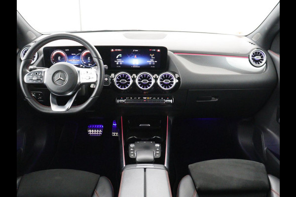 Mercedes-Benz GLA 250 e Business Solution AMG Limited | SOH 95,2% | Leder/alcantara | Stoelverwarming | Carplay | Sfeerverlichting | Cruise control | Camera | Park assist | Trekhaak