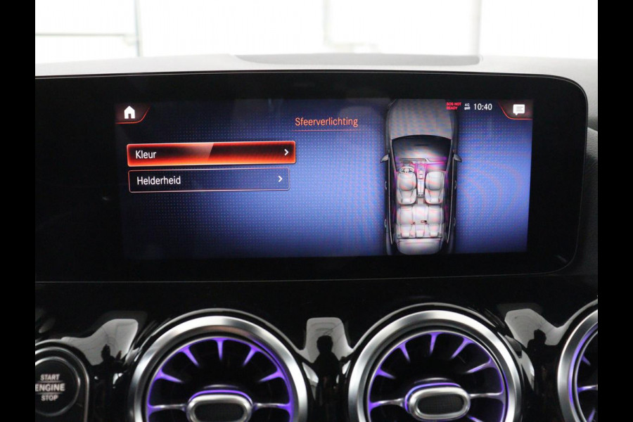 Mercedes-Benz GLA 250 e Business Solution AMG Limited | SOH 95,2% | Leder/alcantara | Stoelverwarming | Carplay | Sfeerverlichting | Cruise control | Camera | Park assist | Trekhaak