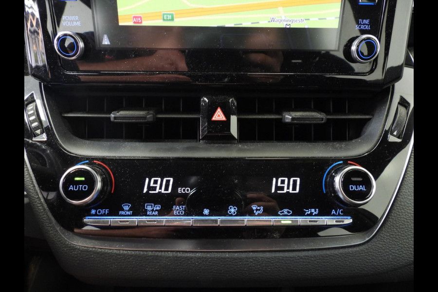 Toyota Corolla Touring Sports 1.8 Hybrid Comfort NAVI/CAMERA/CLIMA/ADAPT.CRUISE!