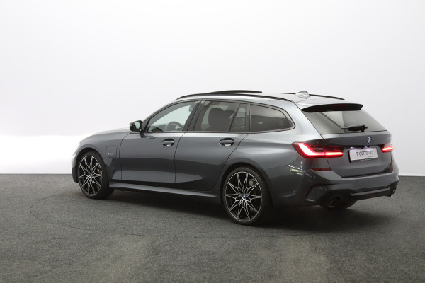 BMW 3 Serie Touring 330e 293 PK High Executive M-Sport PHEV, Panoramadak, Adap. Cruise Control, Carplay, 360 Camera