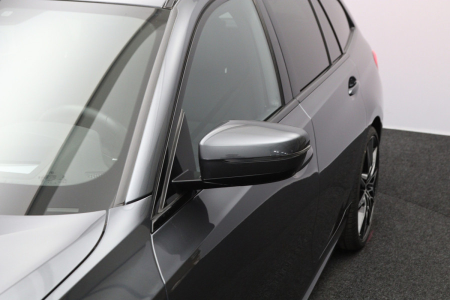 BMW 3 Serie Touring 330e 293 PK High Executive M-Sport PHEV, Panoramadak, Adap. Cruise Control, Carplay, 360 Camera