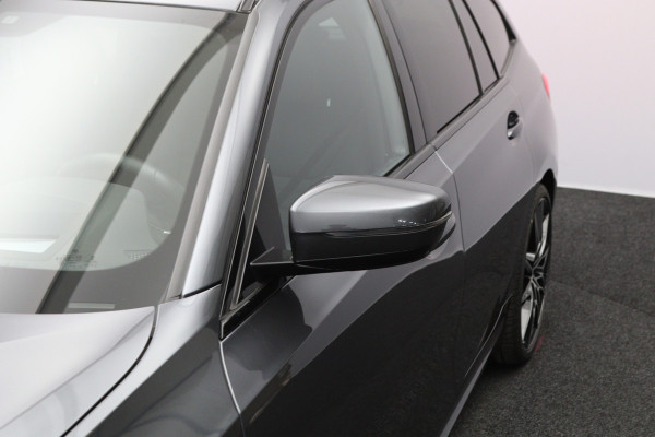 BMW 3 Serie Touring 330e 293 PK High Executive M-Sport PHEV, Panoramadak, Adap. Cruise Control, Carplay, 360 Camera