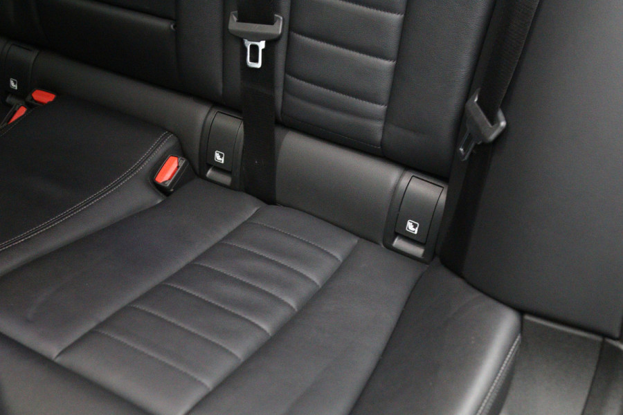BMW 3 Serie Touring 330e 293 PK High Executive M-Sport PHEV, Panoramadak, Adap. Cruise Control, Carplay, 360 Camera