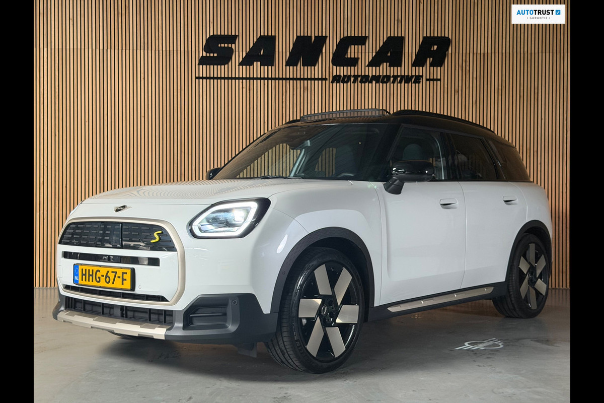 MINI Countryman SE ALL4 Favoured XL 66.5 kWh 313 PK PANO|TREKHAAK|HUD|H&K|AMBIENT|20 INCH