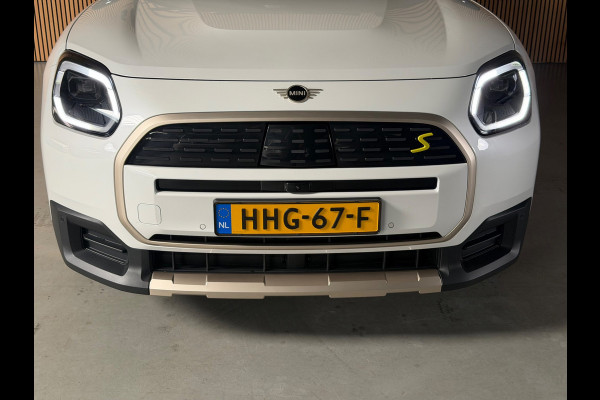 MINI Countryman SE ALL4 Favoured XL 66.5 kWh 313 PK PANO|TREKHAAK|HUD|H&K|AMBIENT|20 INCH