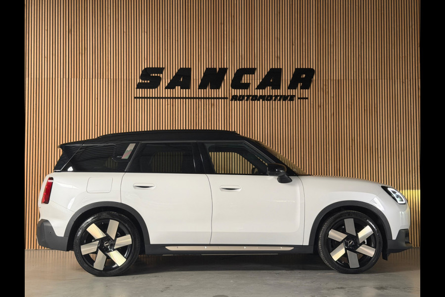 MINI Countryman SE ALL4 Favoured XL 66.5 kWh 313 PK PANO|TREKHAAK|HUD|H&K|AMBIENT|20 INCH