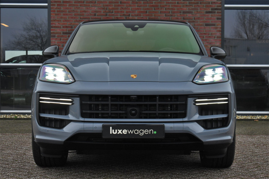 Porsche Cayenne Coupé 4.0 Turbo E-Hybrid GT Burmester PDCC Carbon HUD ACC