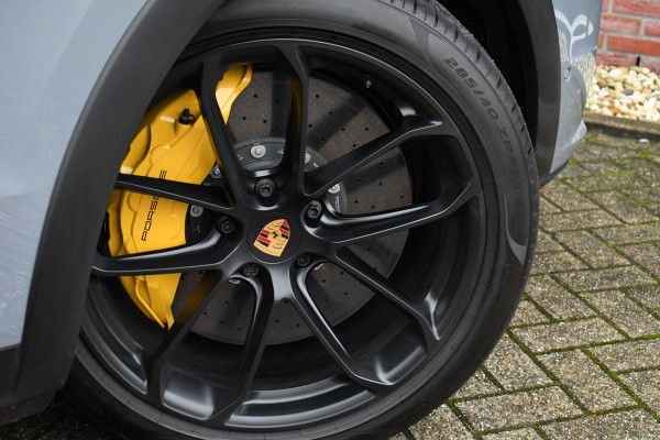Porsche Cayenne Coupé 4.0 Turbo E-Hybrid GT Burmester PDCC Carbon HUD ACC