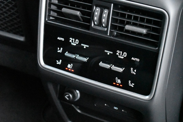 Porsche Cayenne Coupé 4.0 Turbo E-Hybrid GT Burmester PDCC Carbon HUD ACC