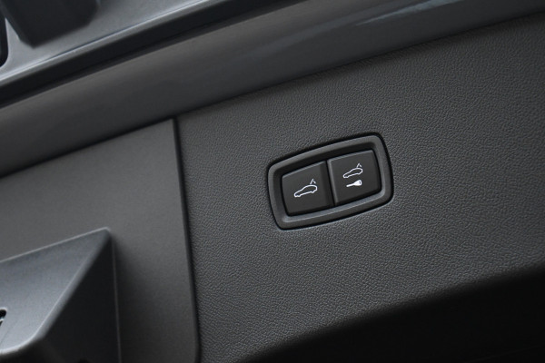Porsche Cayenne Coupé 4.0 Turbo E-Hybrid GT Burmester PDCC Carbon HUD ACC