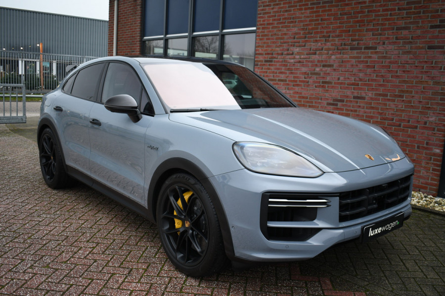 Porsche Cayenne Coupé 4.0 Turbo E-Hybrid GT Burmester PDCC Carbon HUD ACC