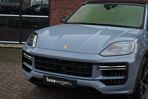 Porsche Cayenne Coupé 4.0 Turbo E-Hybrid GT Burmester PDCC Carbon HUD ACC